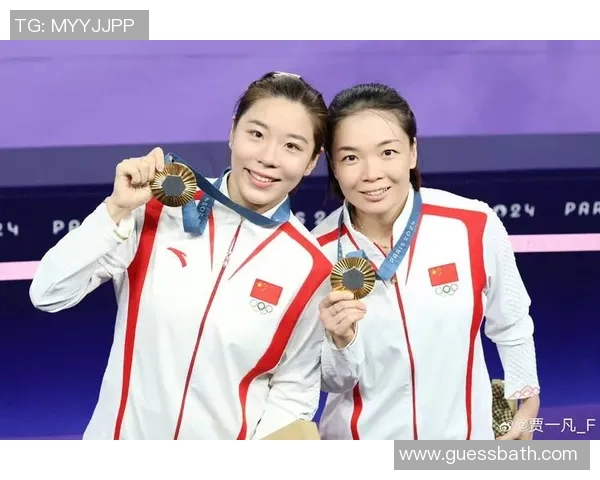 对话羽毛球明星黄娜：回顾她的辉煌生涯与未来展望