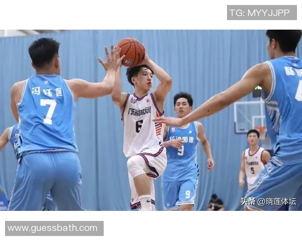 广州篮球队在篮球意识排行榜中荣登第六名展现团队实力与战术智慧 广州篮球队在篮球意识排行榜中荣登第六名展现团队实力与战术智慧