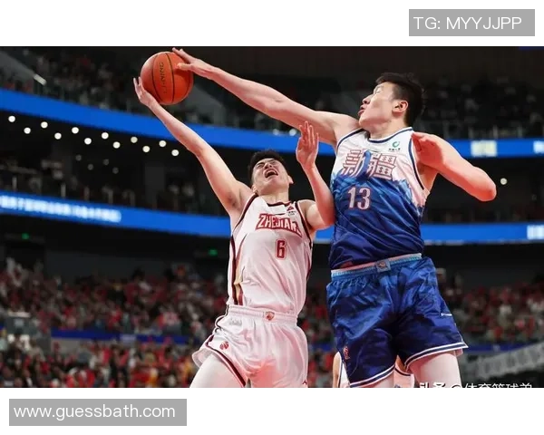 2017年CBA精彩对决回顾山东队与广东队的巅峰对抗录像分析 2017年CBA精彩对决回顾山东队与广东队的巅峰对抗录像分析