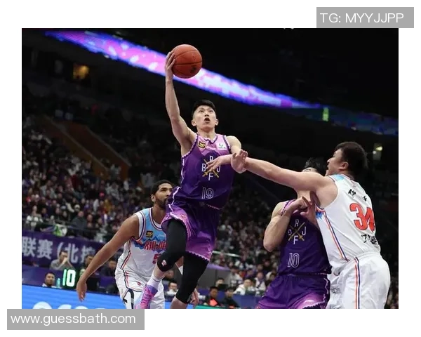 CBA精彩回放上海队对阵北京队的激烈比赛视频分享 CBA精彩回放上海队对阵北京队的激烈比赛视频分享