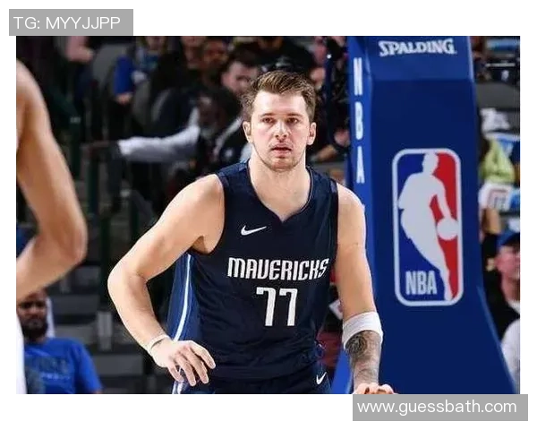 东契奇狂砍73分刷新现役最高纪录独行侠击败太阳终结其11连胜之路 东契奇狂砍73分刷新现役最高纪录独行侠击败太阳终结其11连胜之路