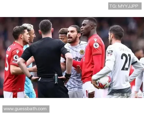 伯恩利与曼城激战成和双方表现引发热议 伯恩利与曼城激战成和双方表现引发热议